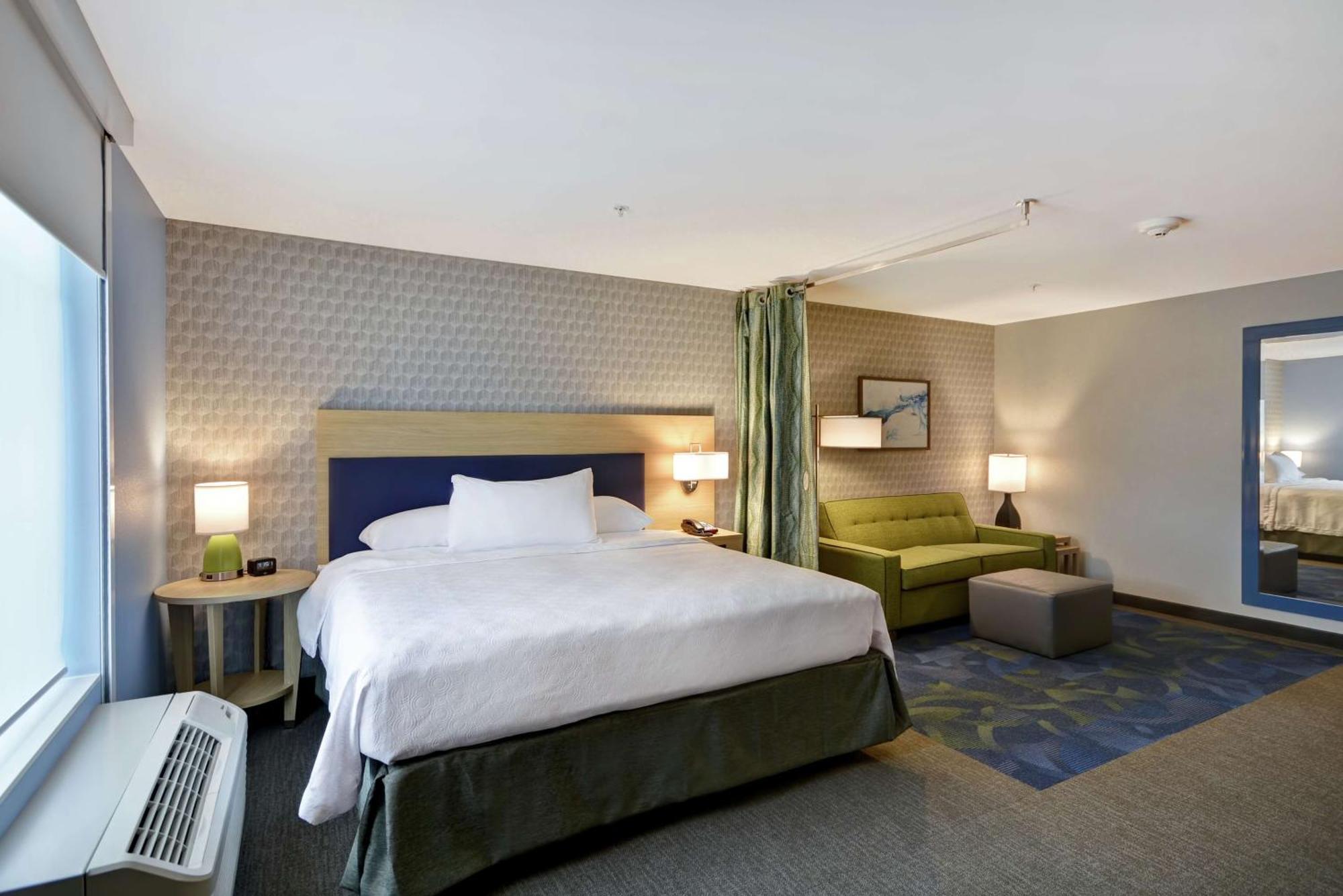 Home2 Suites By Hilton Grand Rapids North Walker Екстериор снимка